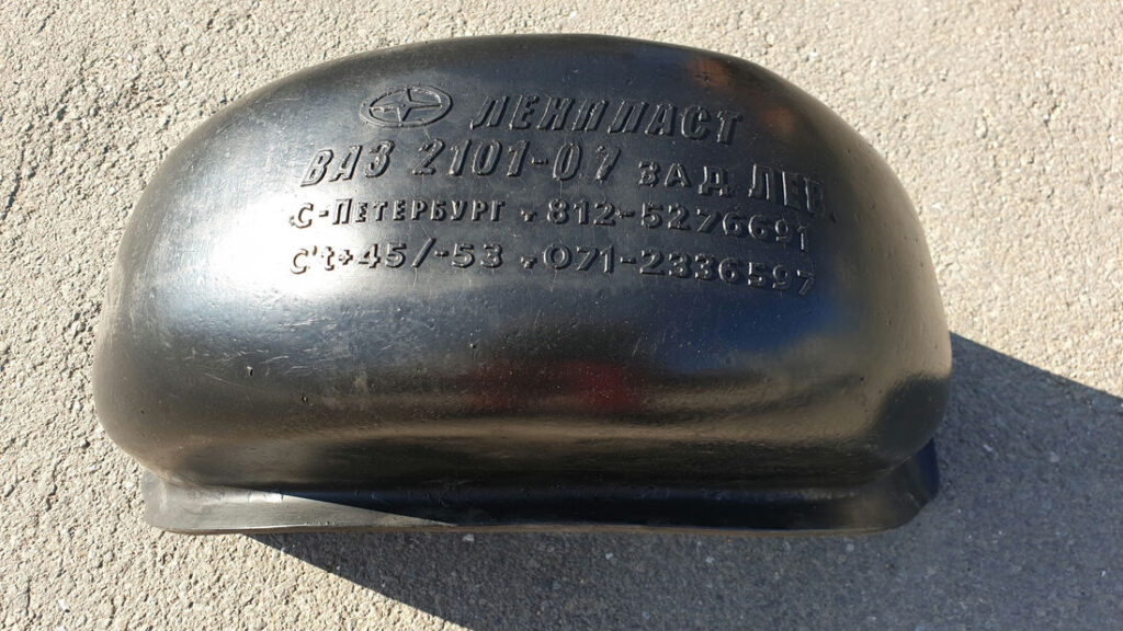 Lada Riva 2104-05-07 result 1602435950387 orig.jpg